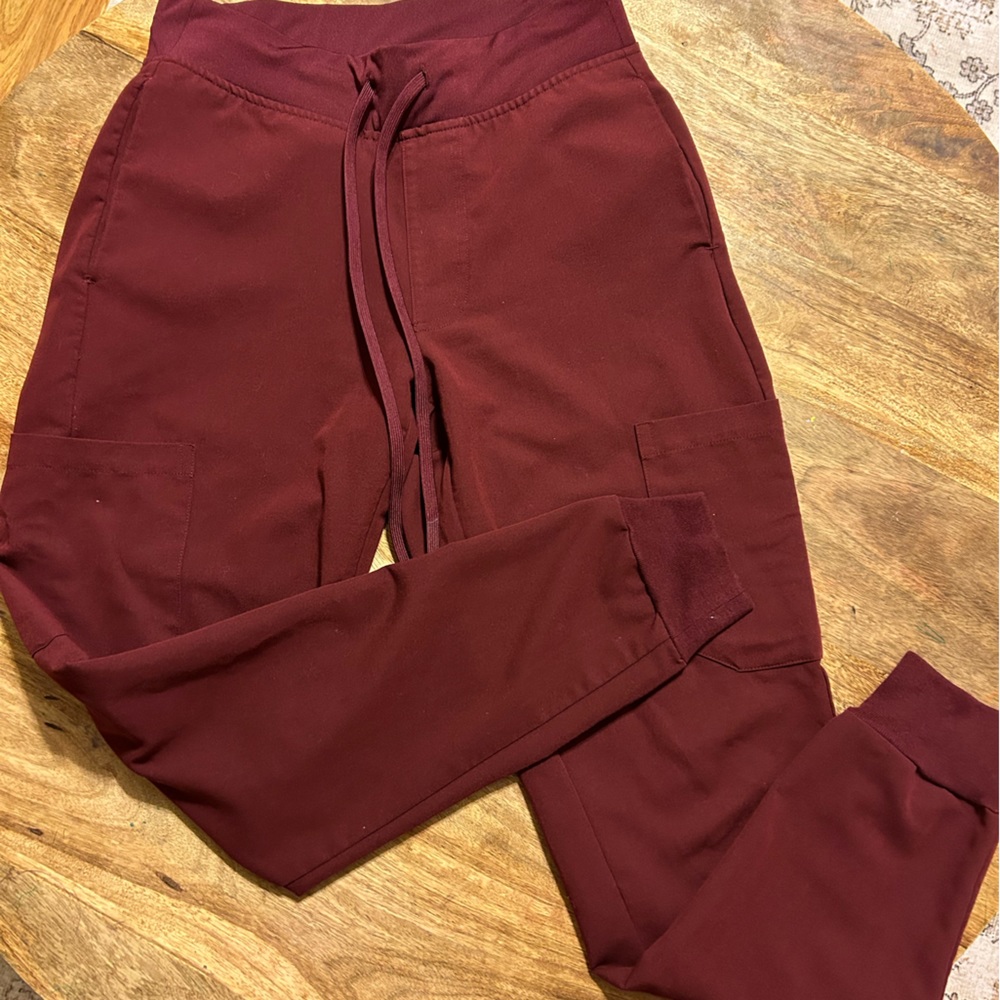Mandala High Waisted Jogger Scrubs Size XXS